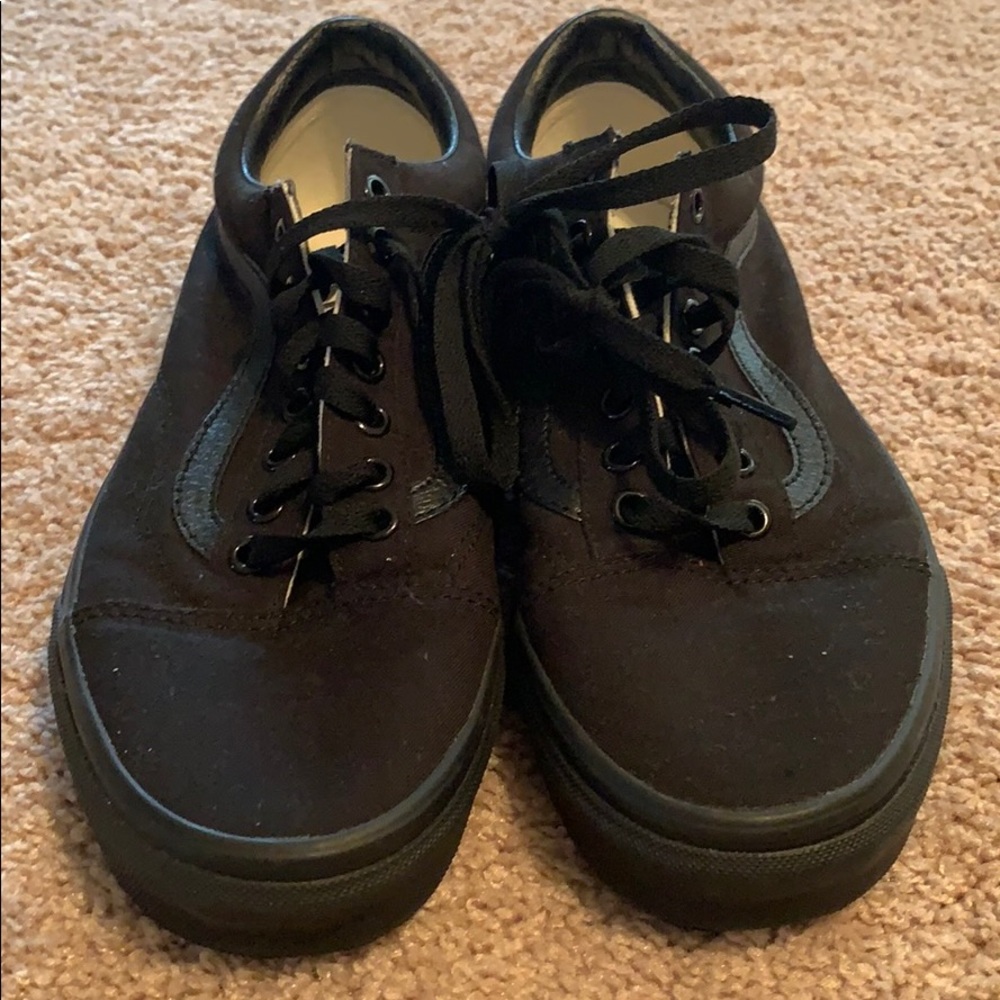 Black vans